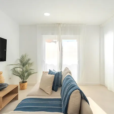 Charming 2-bedroom In Guargacho, Tenerife Apartment *