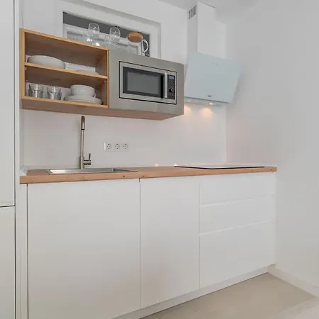 Charming 2-bedroom In Guargacho, Tenerife Apartment Guargacho